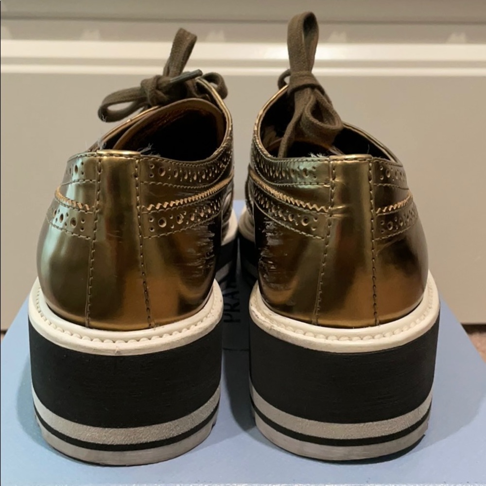 PRADA LACE UP OXFORD - Picture 5 of 8